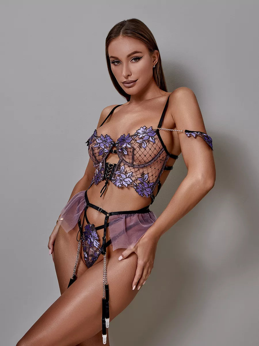 Violetta Embroidered Lingerie Set